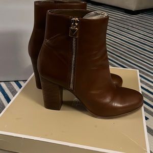 Michael Kors Margaret bootie, size 9